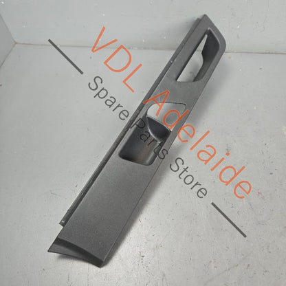 7H6867410C    VW Transporter Multivan T5 Front Right Door Trim Insert for Door Handle 7H6867410C
