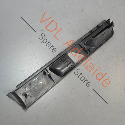 7H6867409C    VW Transporter Multivan T5 Front Left Door Trim Insert for Door Handle 7H6867409C
