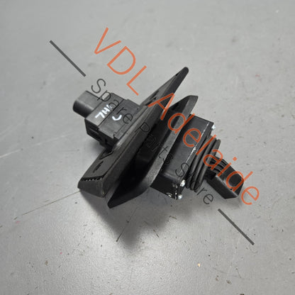 7E0907497 7E0907437   VW Transporter T5 T6 Left Sliding Door Detent Contact Point 7E0907497 7E0907437