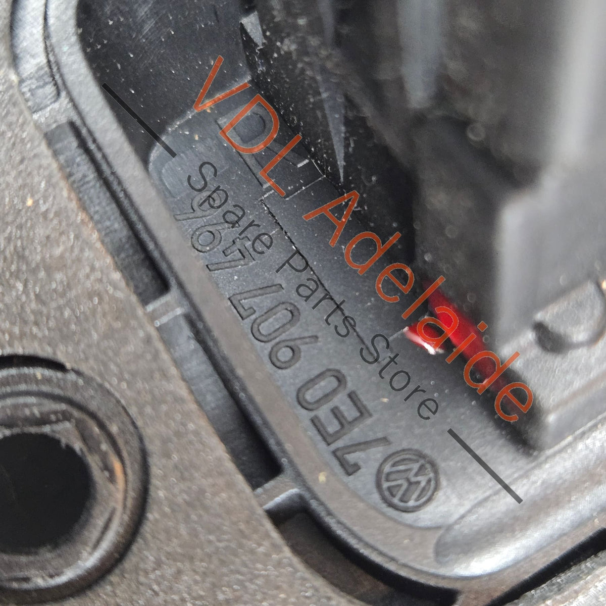 7E0907496 7E0907438   VW Transporter T5 T6 Right Sliding Door Detent Contact Point 7E0907496 7E0907438