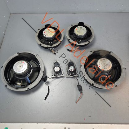 7E0035454A 7E0035453B 
7E0035411D  VW Transporter T5 T6 Speaker Set for Highline Models incl Bass & Treble 7E0035454A 7E0035453B