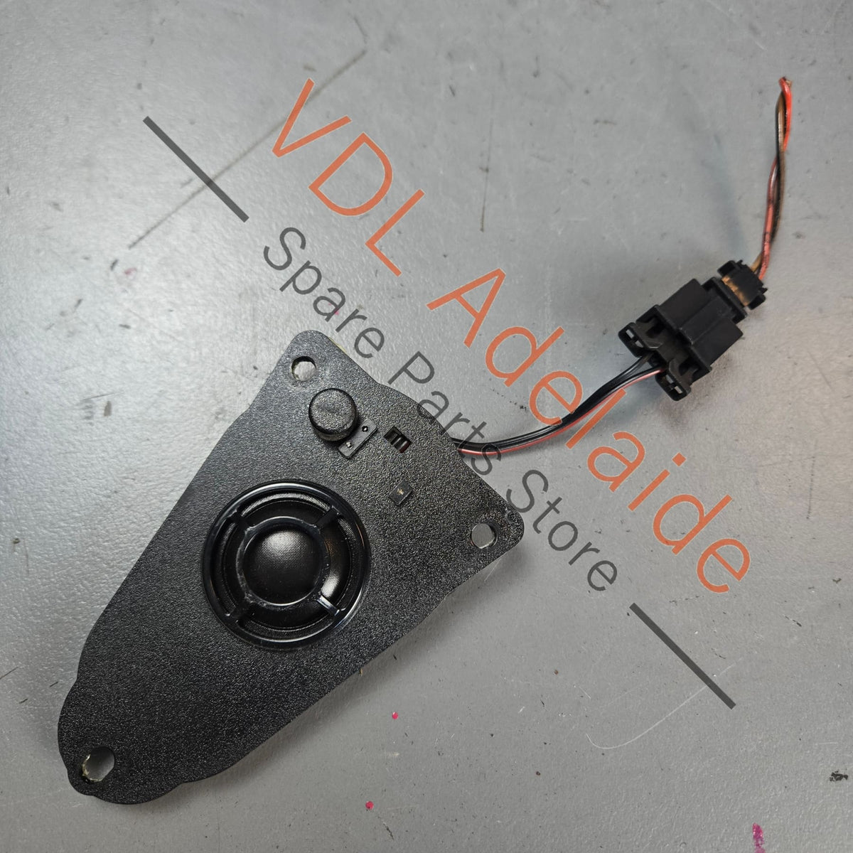 7E0035454A 7E0035453B 
7E0035411D  VW Transporter T5 T6 Speaker Set for Highline Models incl Bass & Treble 7E0035454A 7E0035453B