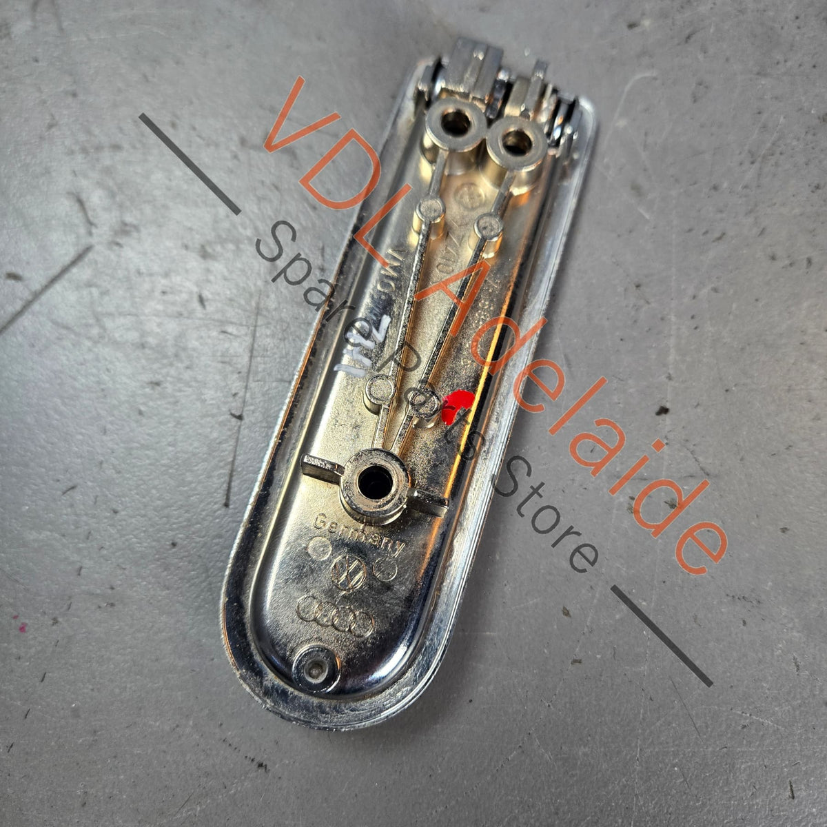 7H5867615    Original Accessory VW Multivan Camper Coat Hook 7H5867615