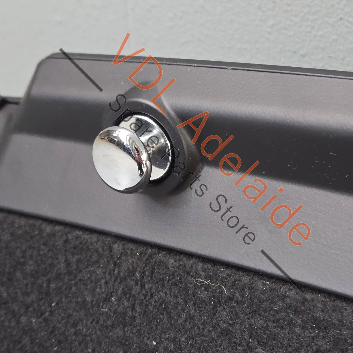 36A867769J4BH  Bentley Bentayga Boot Trunk Luggage Compartment Cargo Cover Black Leather Beluga 36A867769J 4BH