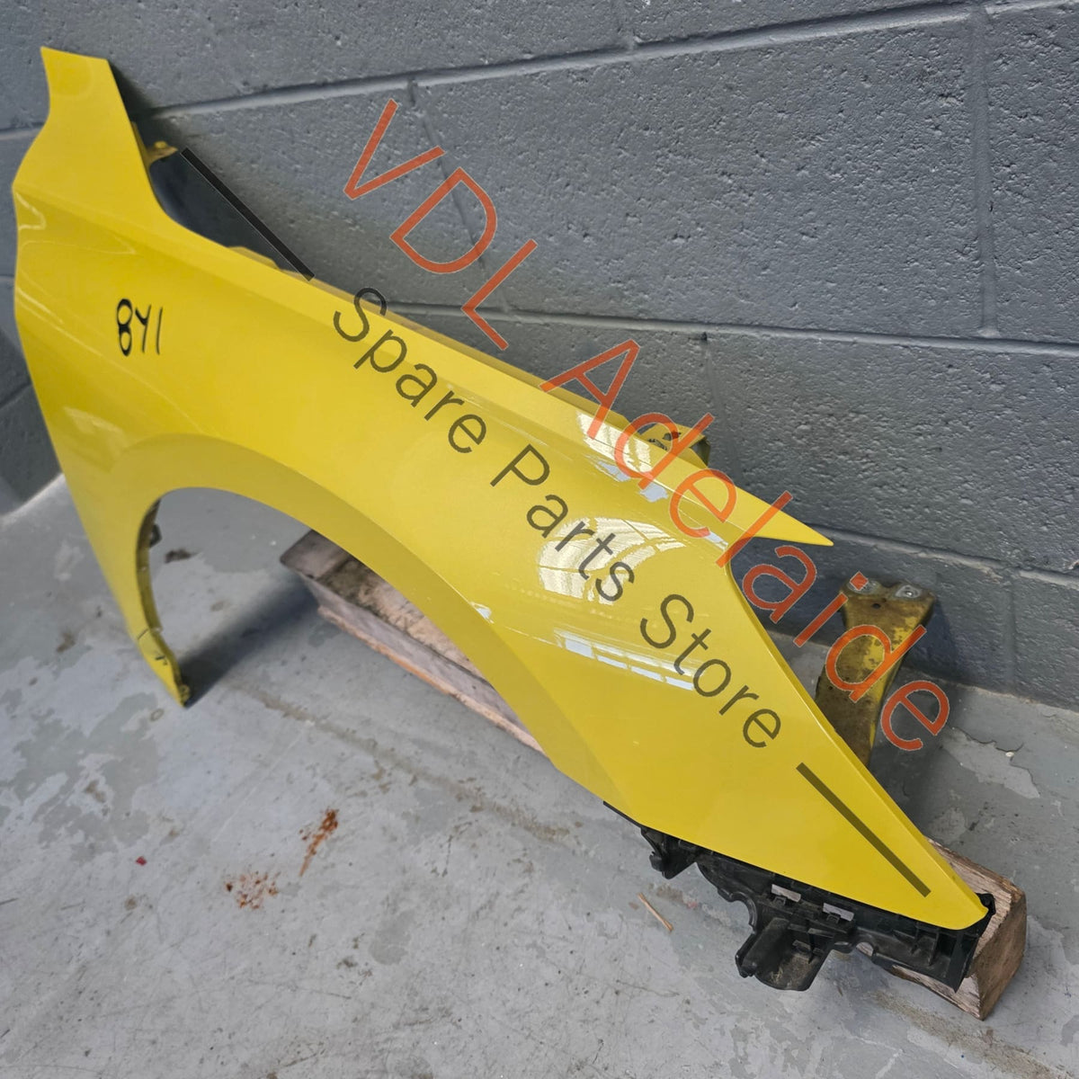 8Y0821106A 8Y0821106E Audi A3 8Y Sedan Front Right Quarter Panel Fender Mudguard Python Yellow R1 / X1W