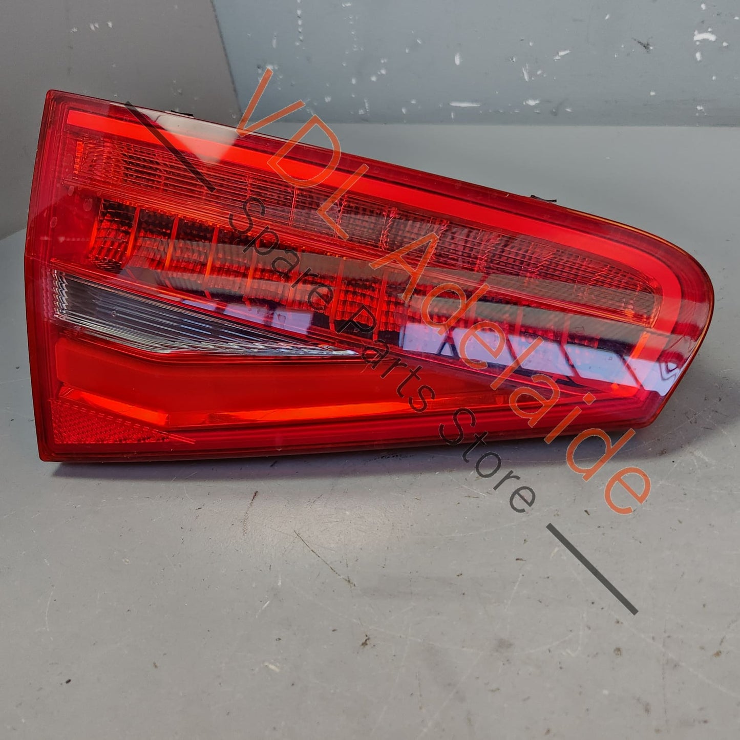 8K5945093AC    Audi A4 B8 8K LED Rear Tail Light Sedan Inner Left 8K5945093AC