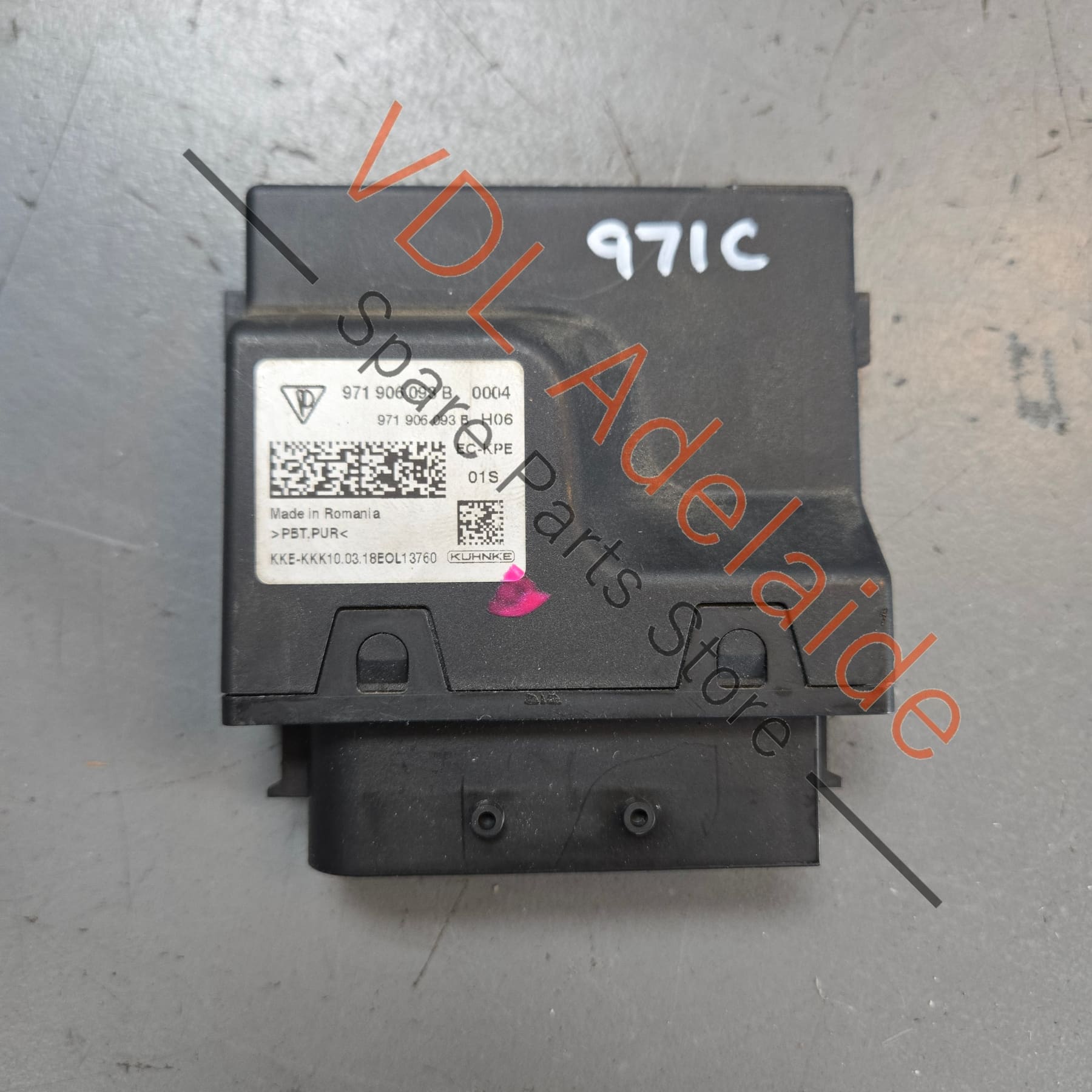 971906093B 971906093 PAB906093A  Porsche Control unit for fuel pump 971906093B 971906093 PAB906093A