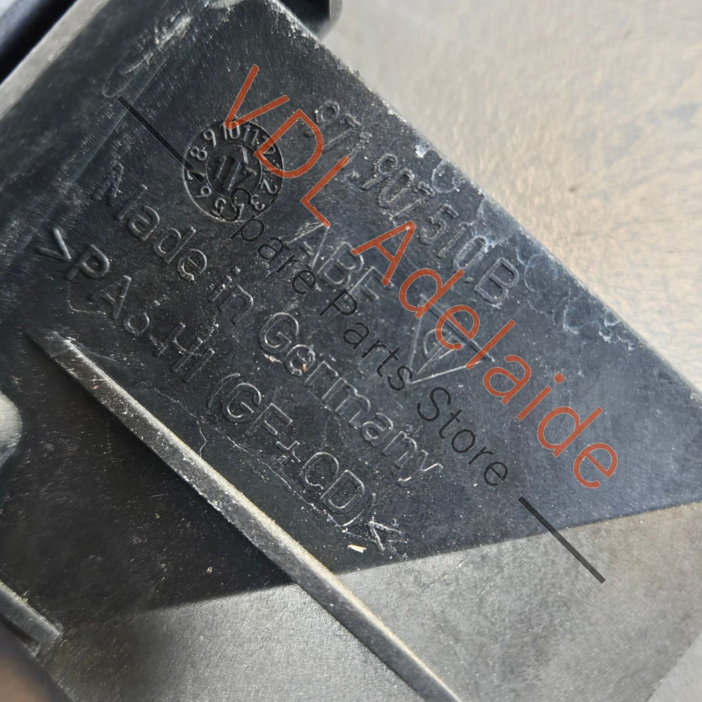 4M0907566D PAB907566 PAB907566D  Porsche Rear Right Master Lane Change Assist Radar Sensor 4M0907566D PAB907566 PAB907566D