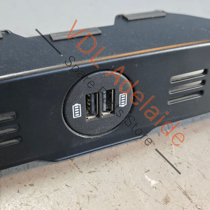 971035252C 971035252A 971035252F  Porsche Audi Volkswagen Socket USB Connector 971035252C 971035252A 971035252F