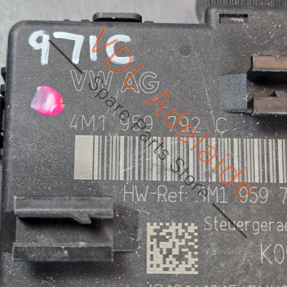 4M1959792B 9A795979200 PAB95979200  Porsche Panamera Passenger Door Control Module 4M1959792B 9A795979200 PAB95979200