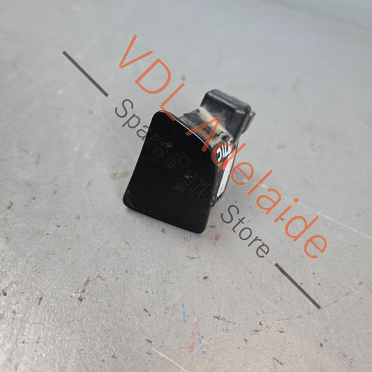 971953039E 971953039G   Porsche Panamera Left Warning Light Lane Change Assist 971953039E 971953039G