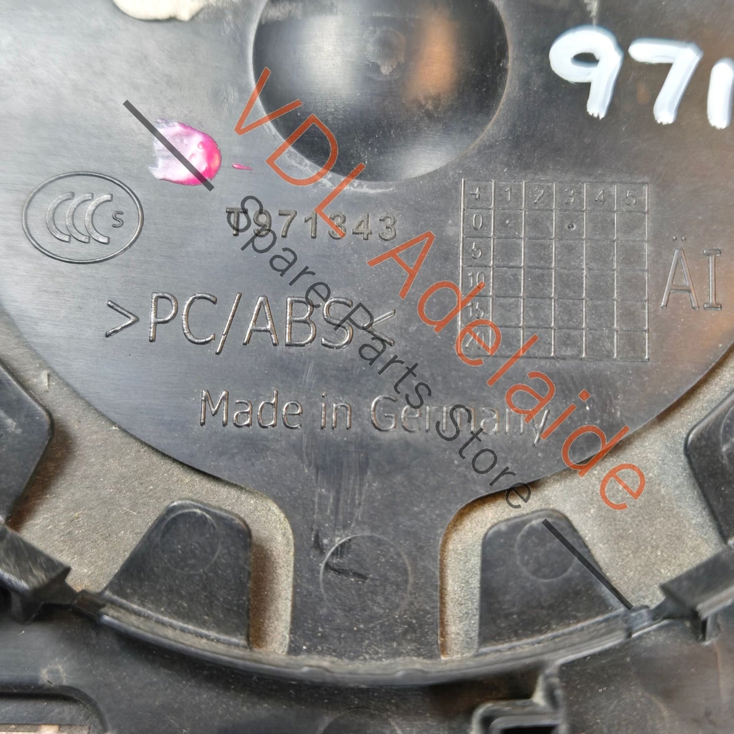 971857521E    Porsche Panamera Left Side Wing Mirror Glass (aspherical) Right Hand Drive 971857521E