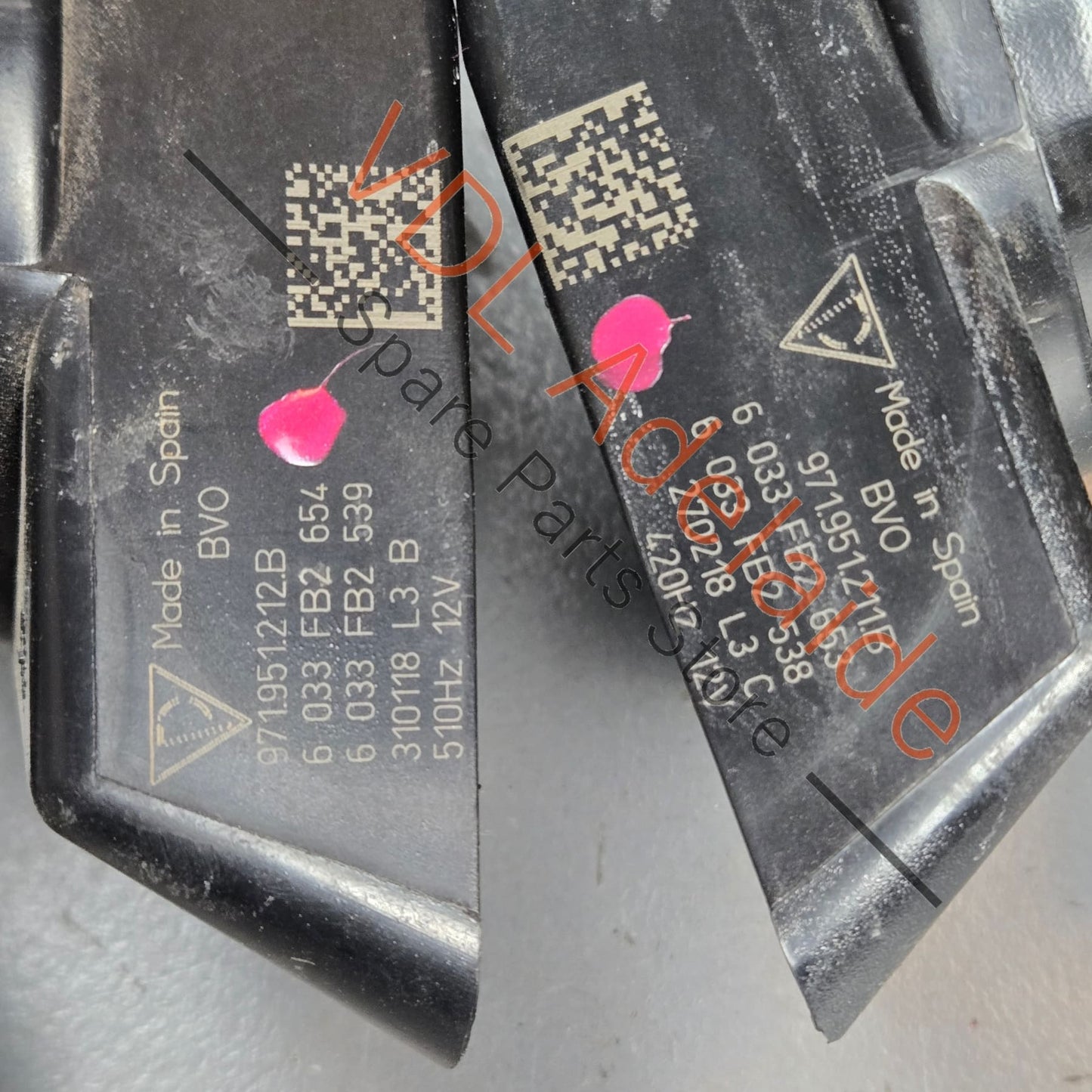 971951211B 971951212B   Porsche Panamera Fanfare Horn and Brackets Pair, Left & Right 971951211B 971951212B