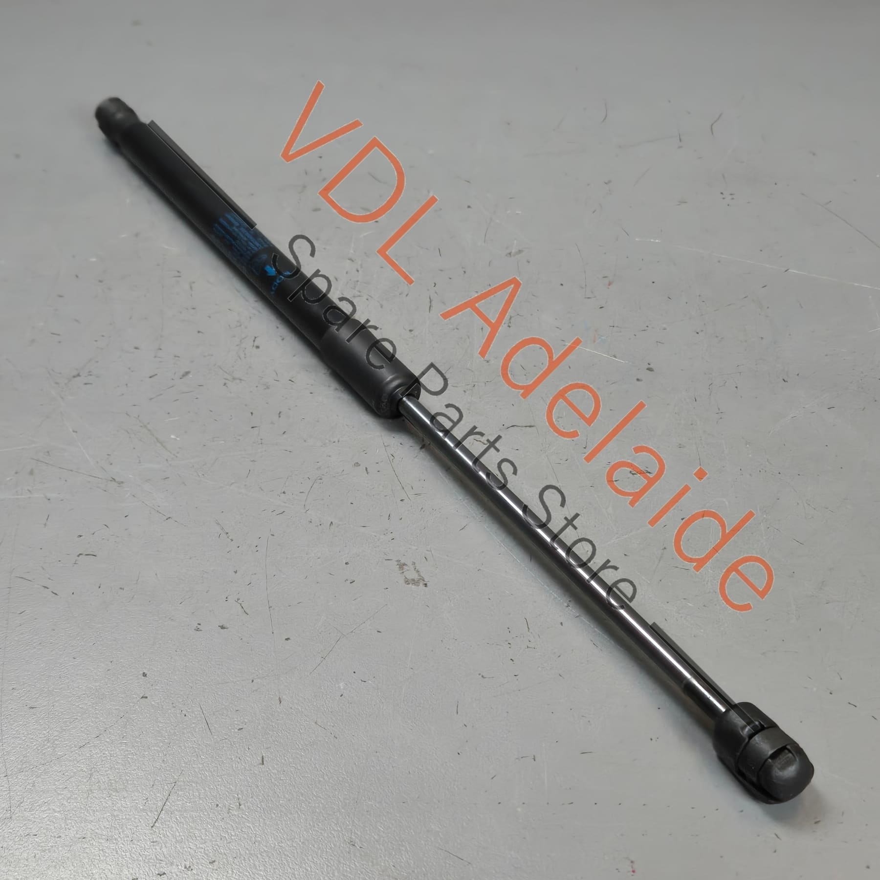 298823359    Porsche Panamera Pair of Bonnet Gas Filled Lift Strut Support 298823359