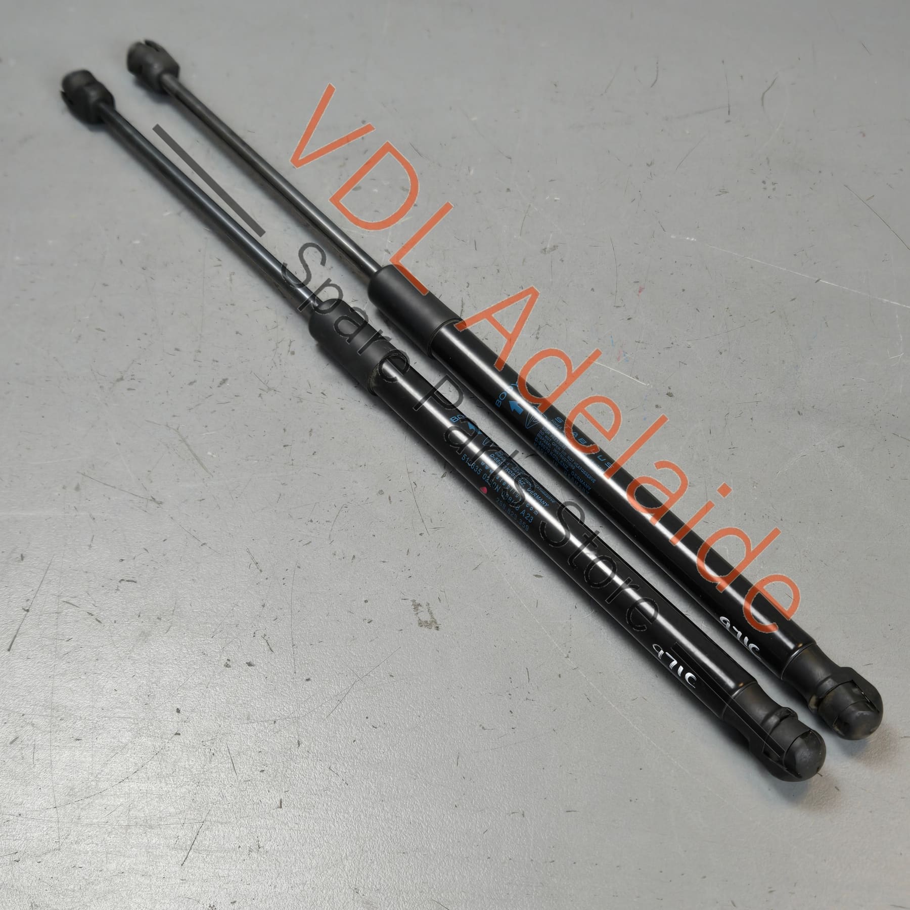 298823359    Porsche Panamera Pair of Bonnet Gas Filled Lift Strut Support 298823359