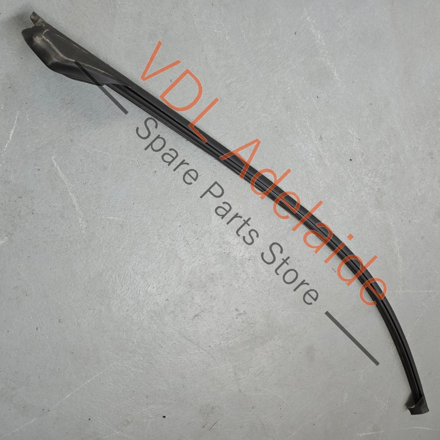 971853102E 041 971837120B 971837120A  Porsche Panamera Right Front Upper Door Gloss Black Exterior Trim Molding Weather Seal 971837120B 971853102E  041