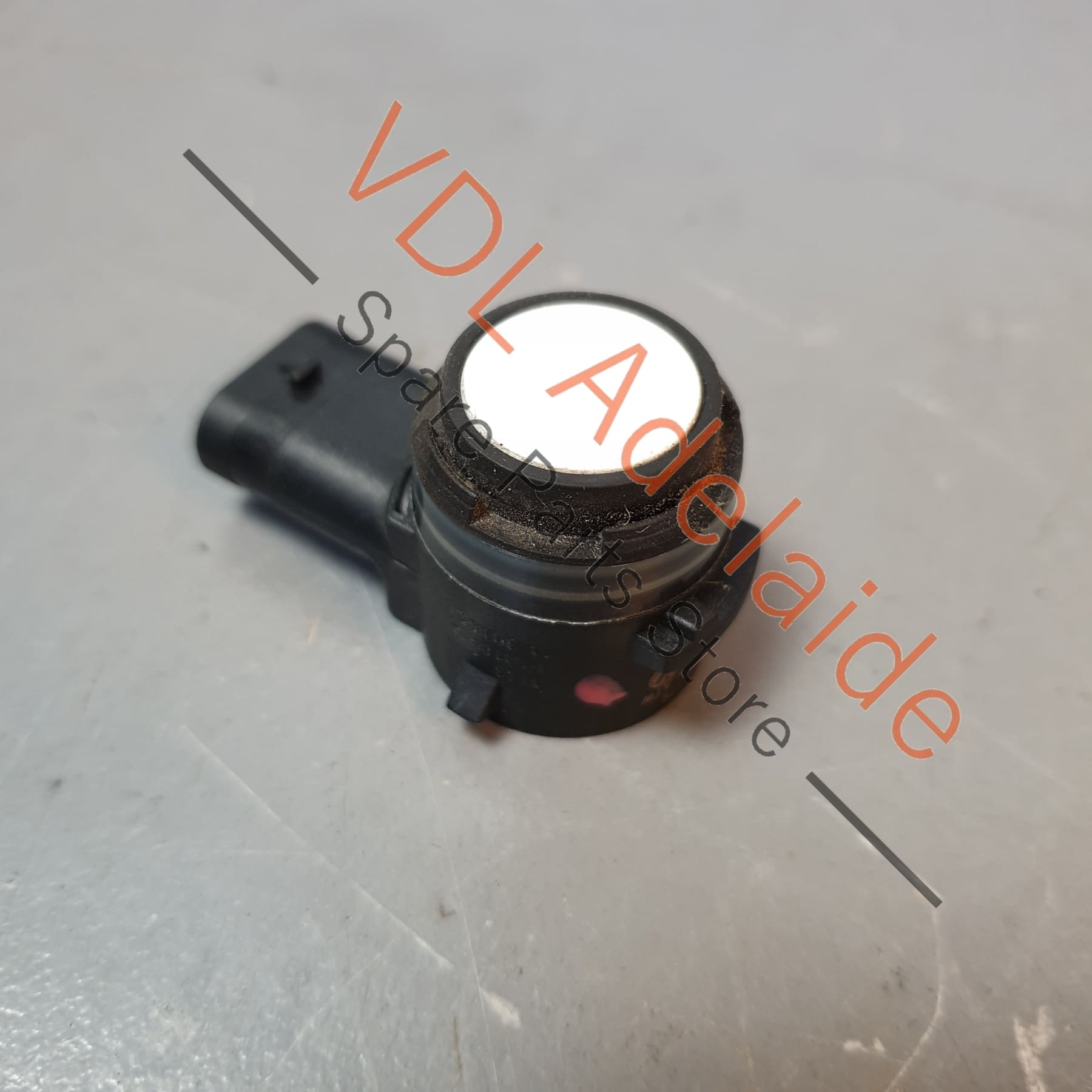 VW Golf Mk7 Parking PDC Sensor C9A Pure White 5Q0919275B