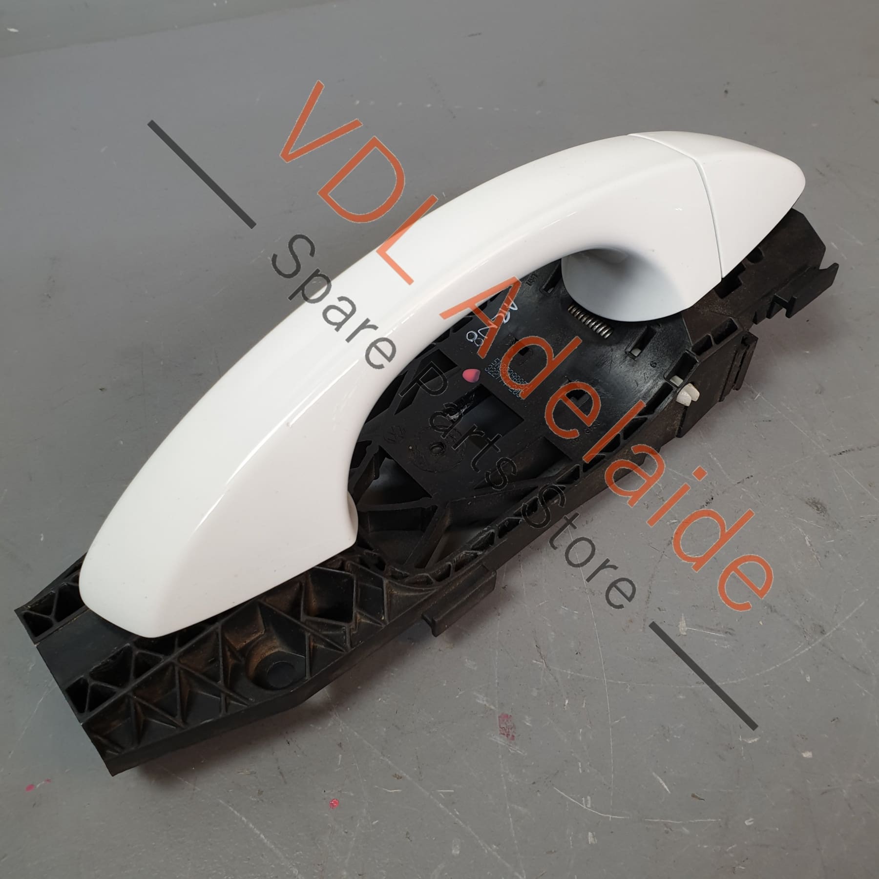 VW Golf Mk7 Rear Right Side Exterior Door Handle Pure White