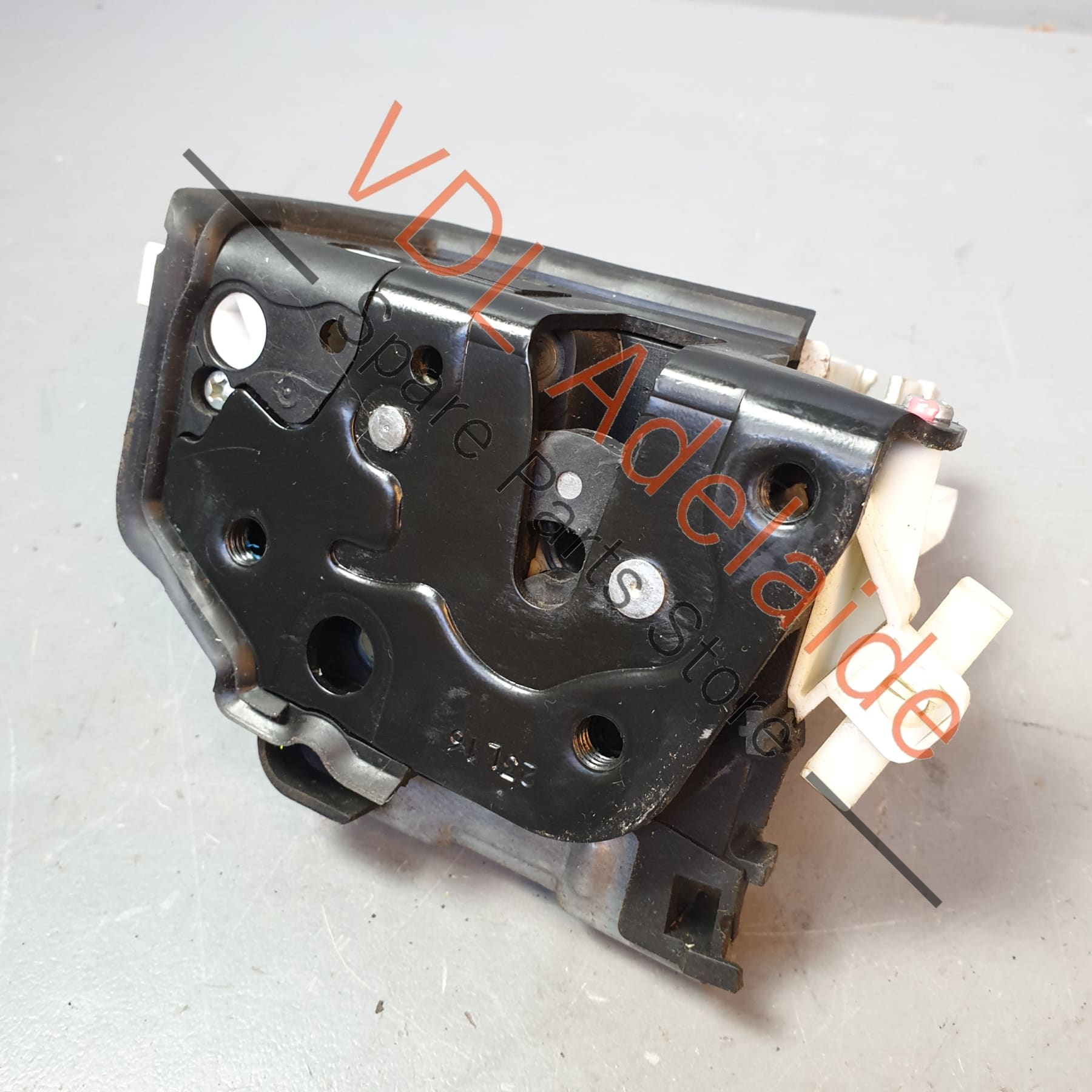 Audi RS3 S3 A3 8V Front Left Passenger Door Lock Mechanism RHD 8X2837015B