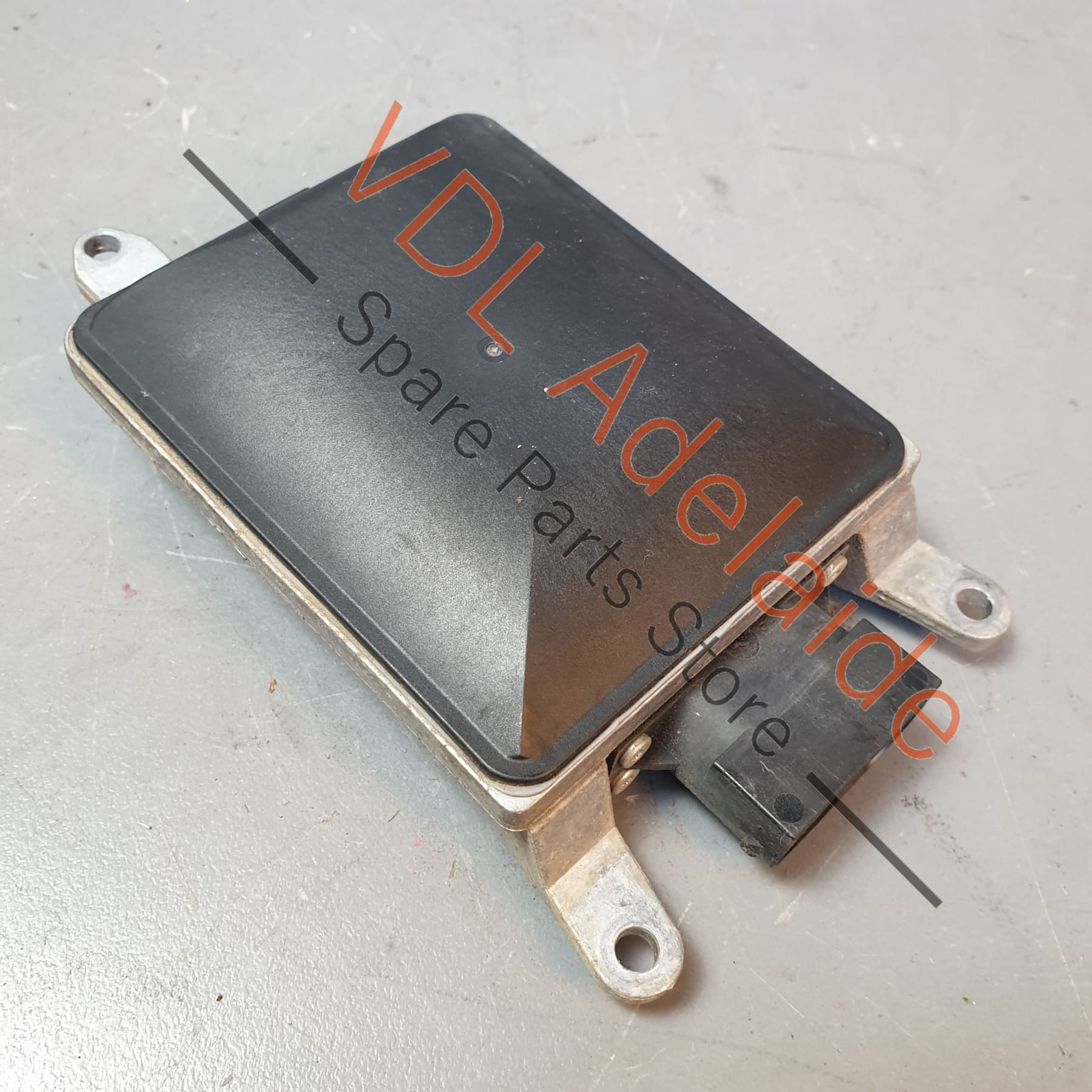Audi RS3 S3 A3 8V Left Side Slave Control Unit Lane Change Assist 5Q0907568A