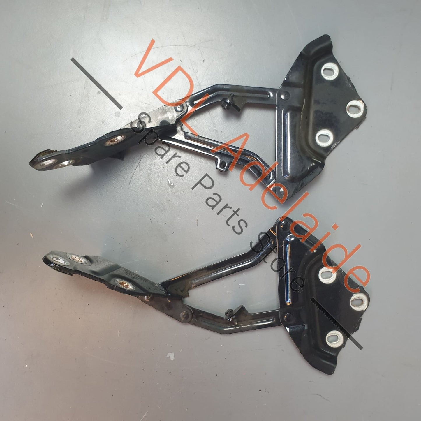 VW Touareg 7L Bonnet Hood Lid Hinge Pair Left & Right