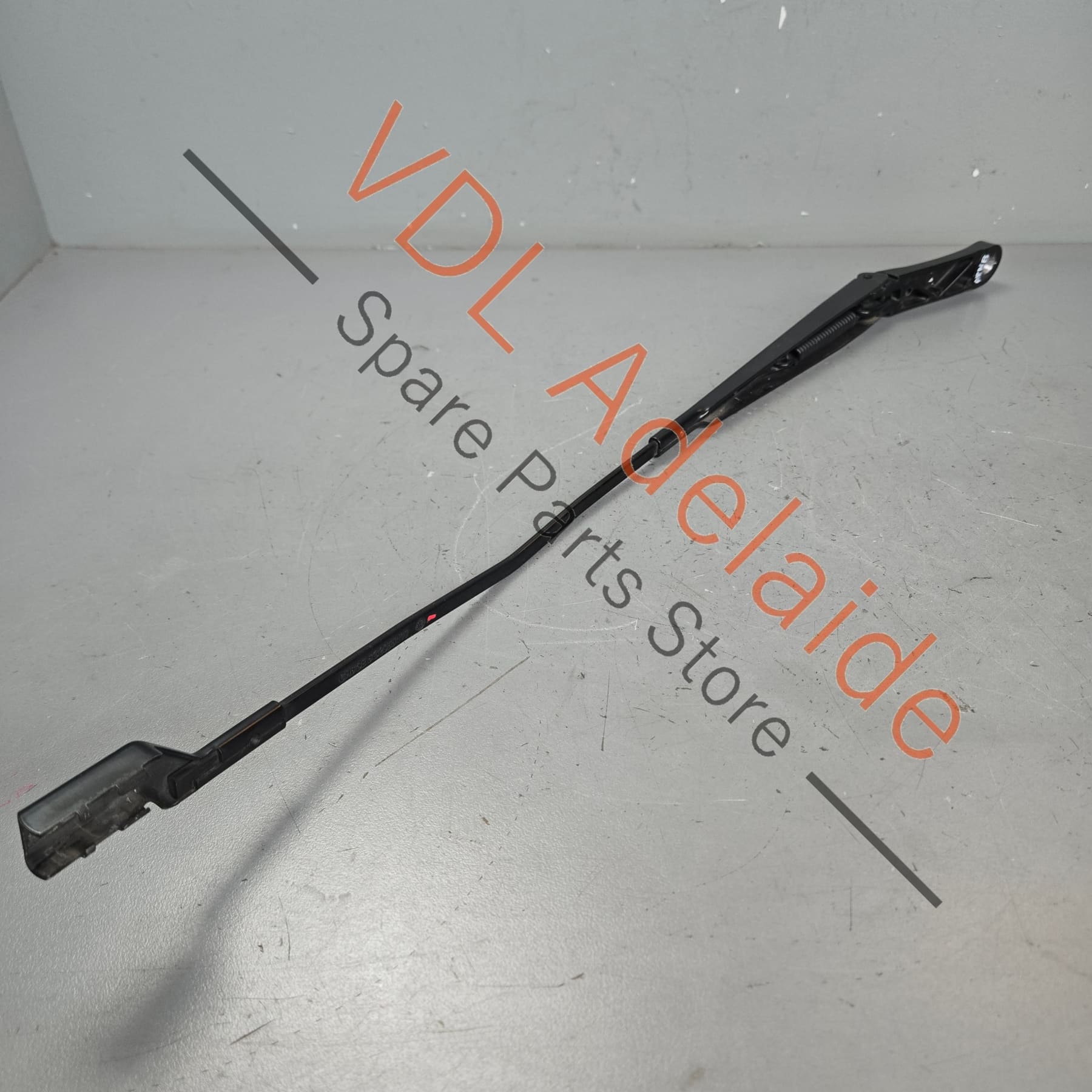 5G2955409    VW Golf MK7 Aero Winscreen Wiper Arm Left 5G2955409