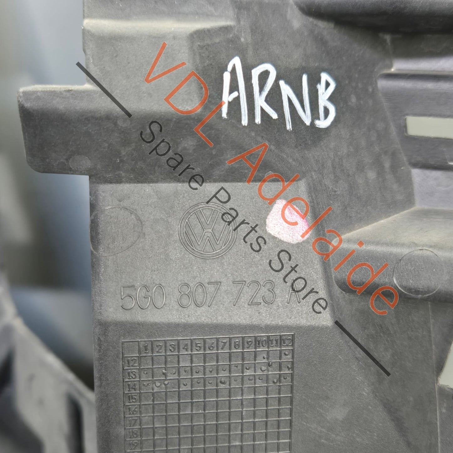 5G0807723A    VW Golf MK7 Gti Front Bumper Support Element Bracket Guide Left 5G0807723A