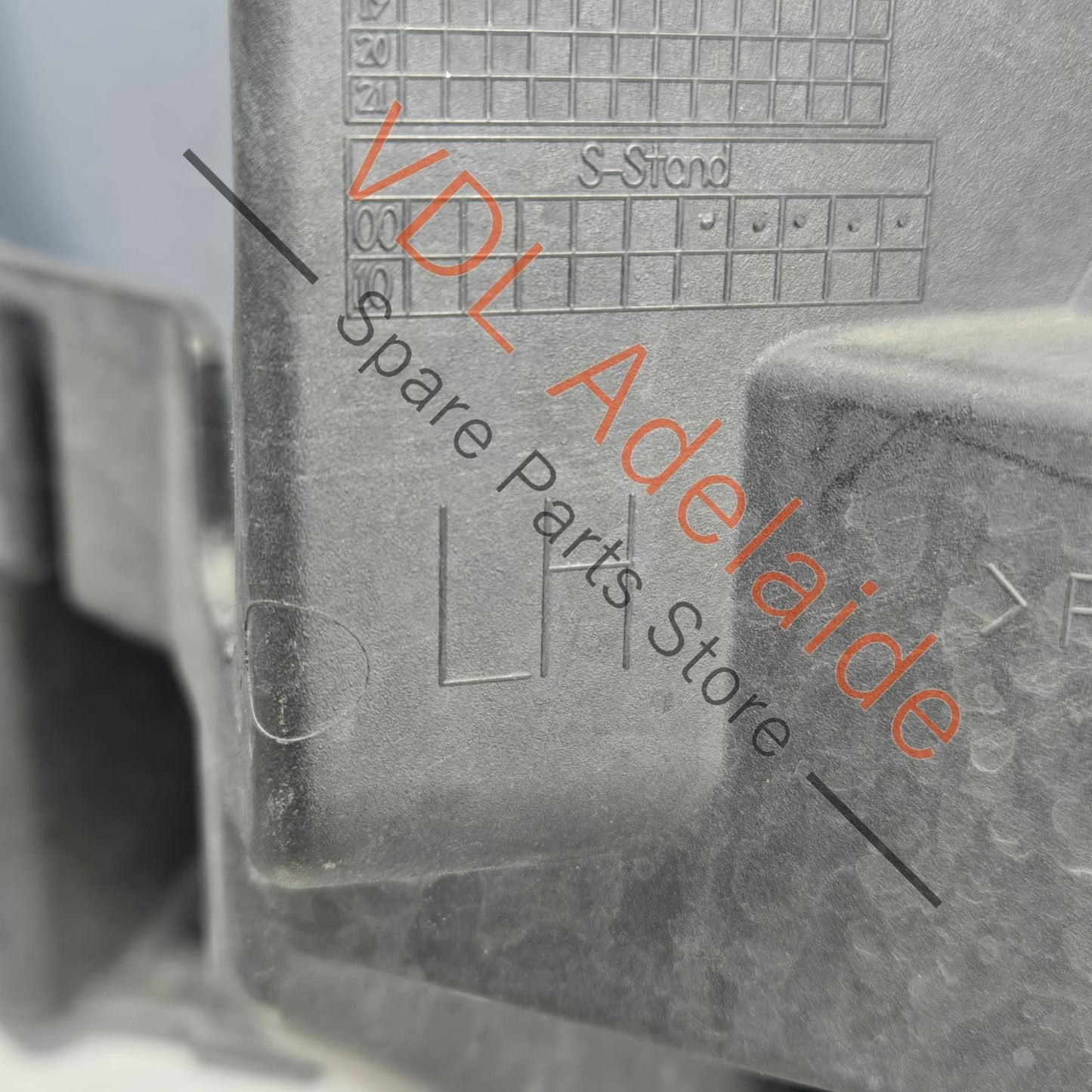 5G0807723A    VW Golf MK7 Gti Front Bumper Support Element Bracket Guide Left 5G0807723A