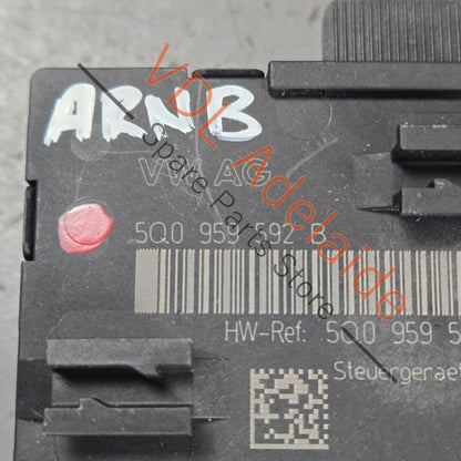 5Q0959592BZ00    VW Golf MK7 Front Passengers Door Control Unit 5Q0959592B Z00