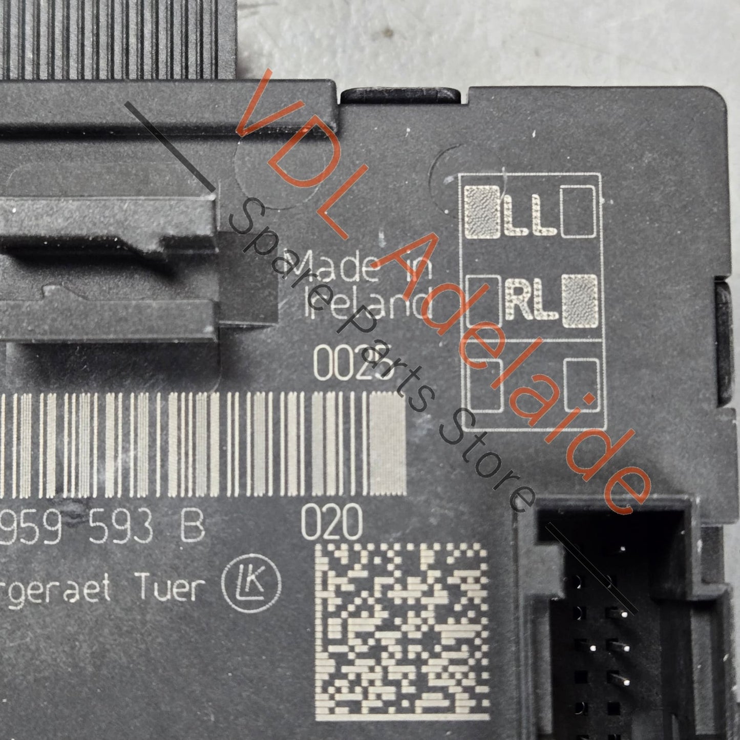 5Q0959593BZ00    VW Golf MK7 Front Drivers Door Control Unit 5Q0959593B Z00