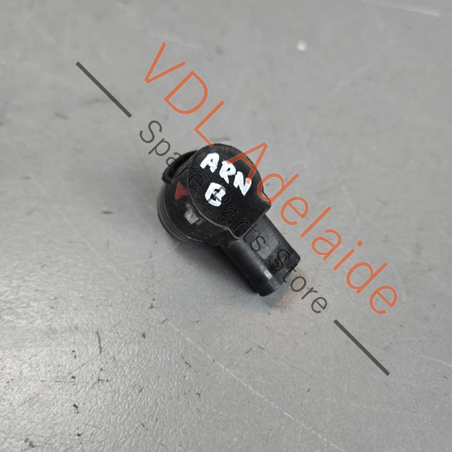 5Q0919275B    VW Audi Parking Sensor 5Q0919275B Pure White 0Q0Q C9A