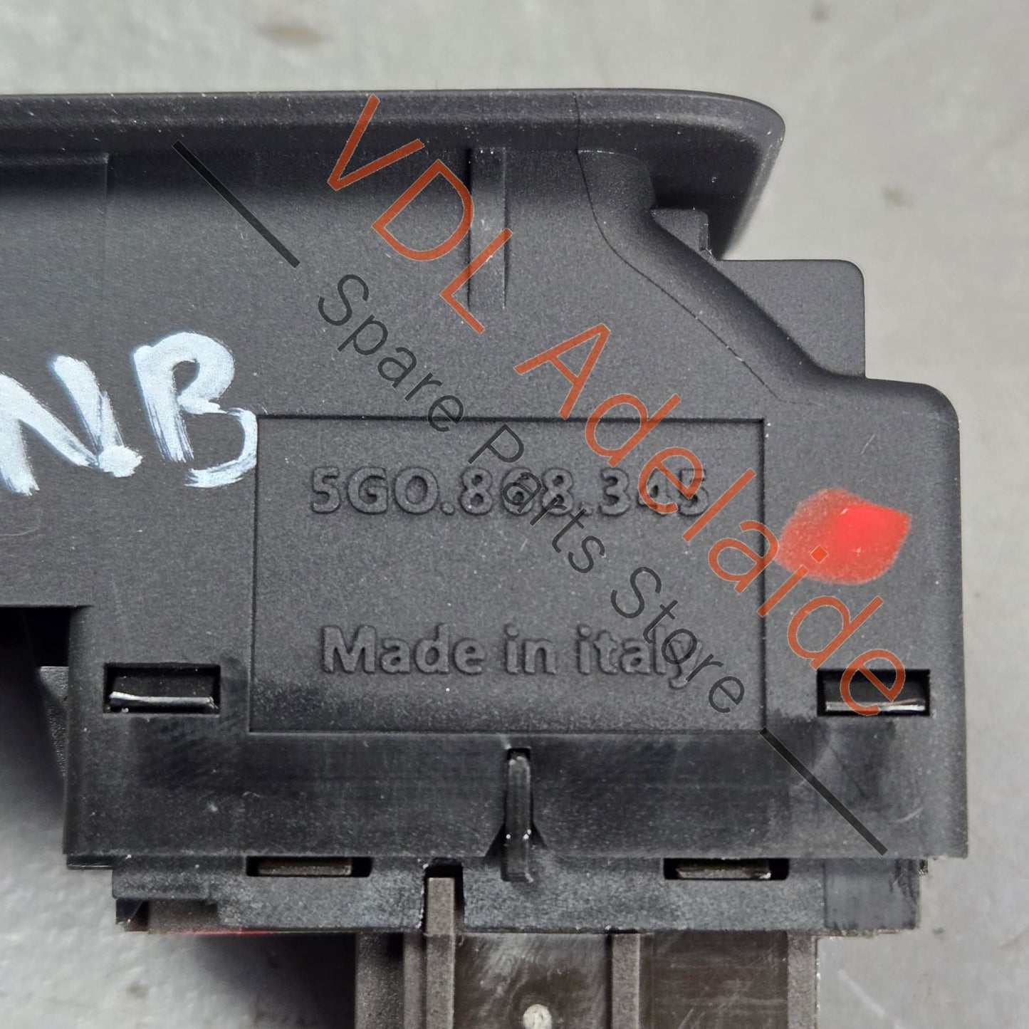 5G0959855J 5G0959855F 5G0868345  VW Golf MK7 Passenger Window Switch 5G0959855J 5G0959855F 5G0868345