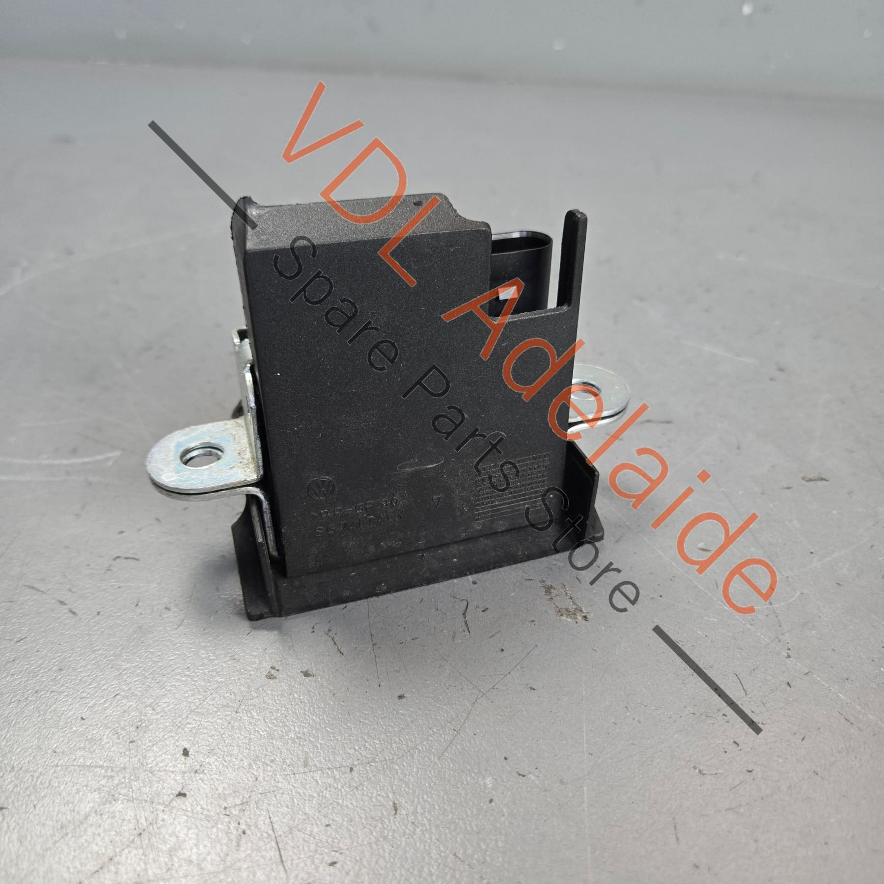5G6827505 5G682750B   VW Golf MK7 Rear Boot Lid Hatch Lock Mechanism 5G6827505