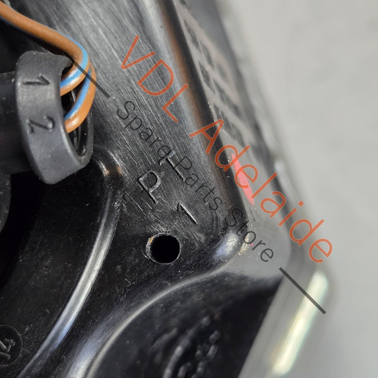 5G0827469E 5G0827469F   VW Golf MK7 Rear Reversing Camera Tailgate Handle Badge 5G0827469E 5G0827469F