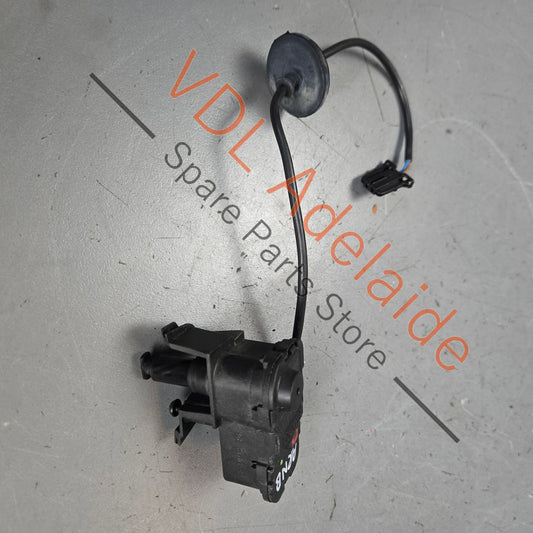 5C6810773H    VW Golf Mk7 Fuel Filler Door Flap Open Release Control Element Mechanism 5C6810773H
