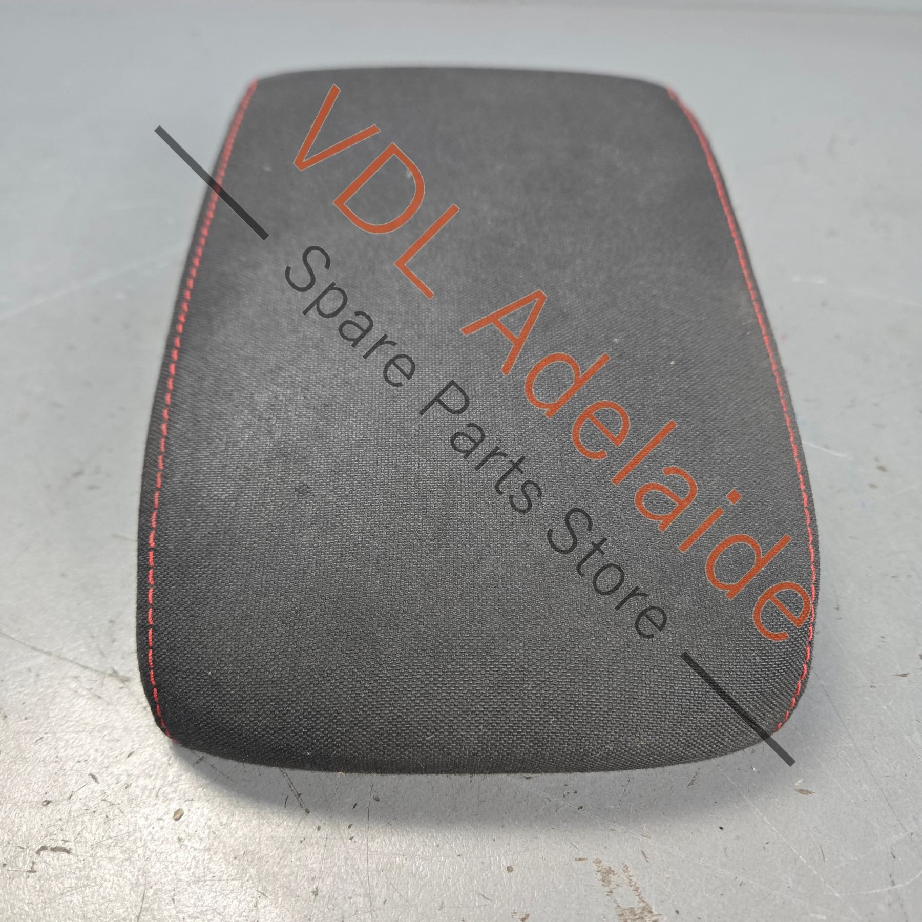 5G0864207FBDL    VW Golf GTi Mk7 Titanium Black Cloth Red Stitch Middle Console Driver Arm Rest Armrest Flip Lid 5G0864207F