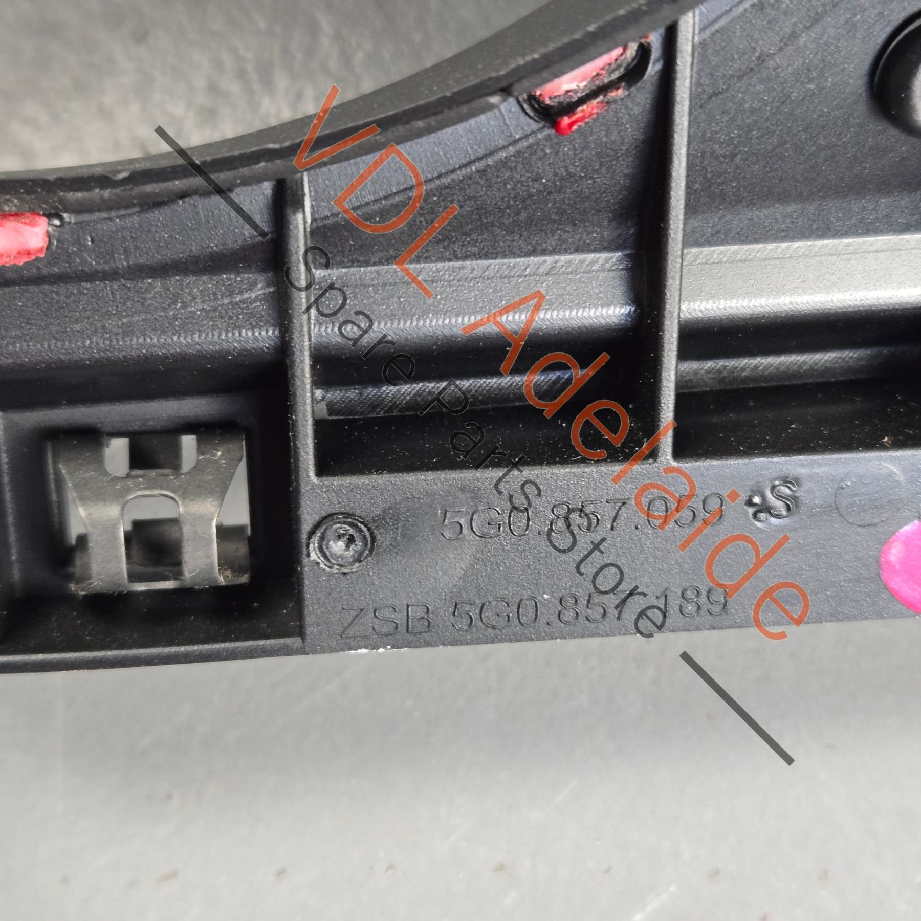 5G0857059S 5G0857189DDA   VW Golf MK7 Dash Combi-Instrument Cluster Trim Surround 5G0857059B 5G0857189 DDA