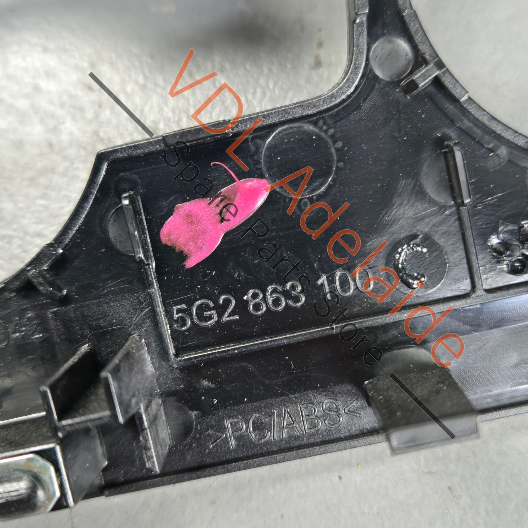 5G2863042CCKK 5G2863100C   VW Golf Gti MK7 Trim for Fresh Air Heater Controls RHD 5G2863042C CKK