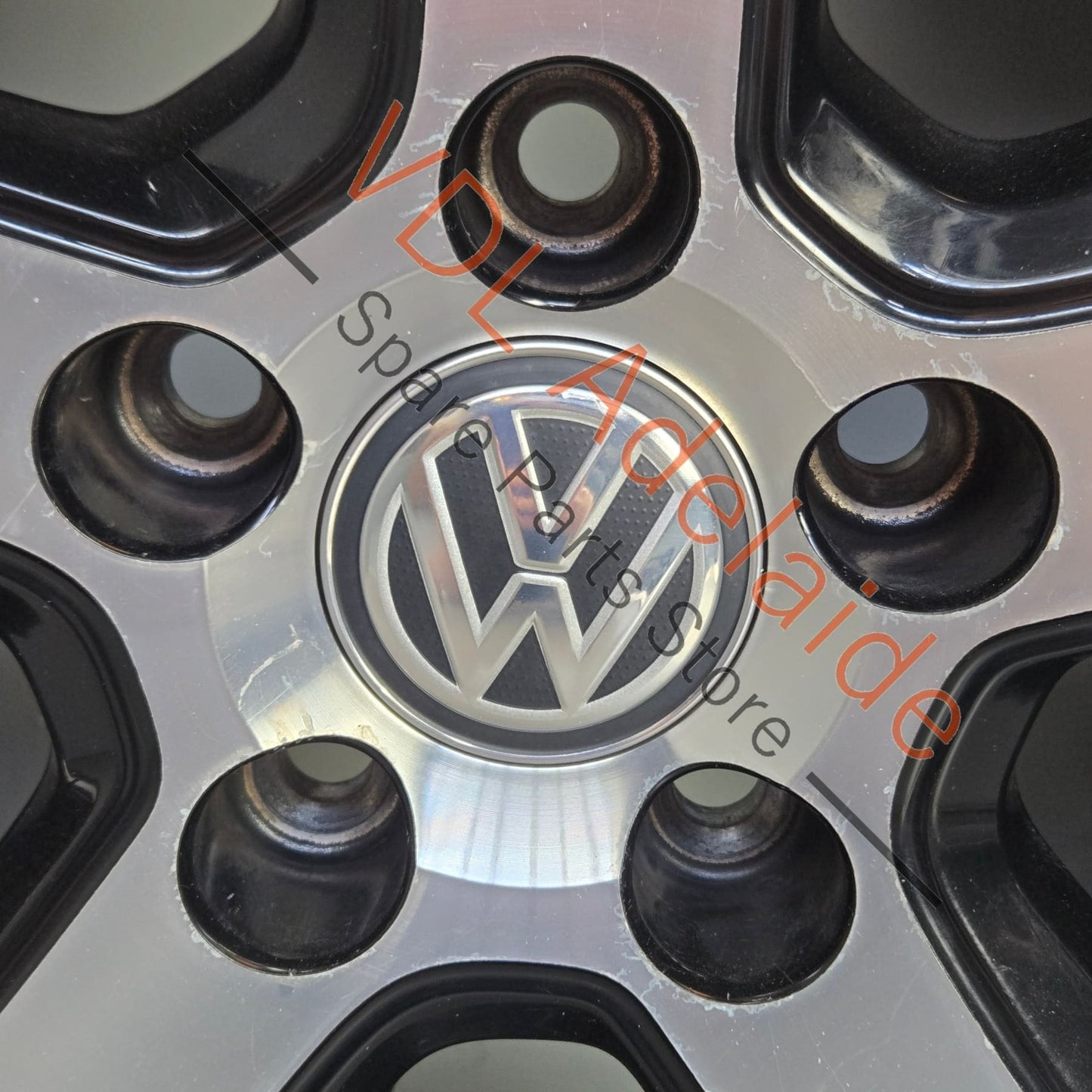 5G0601025ASFZZ    1x VW Golf GTi Mk7 18in x7.5in Alloy Wheel AUSTIN 5G0601025AS #03
