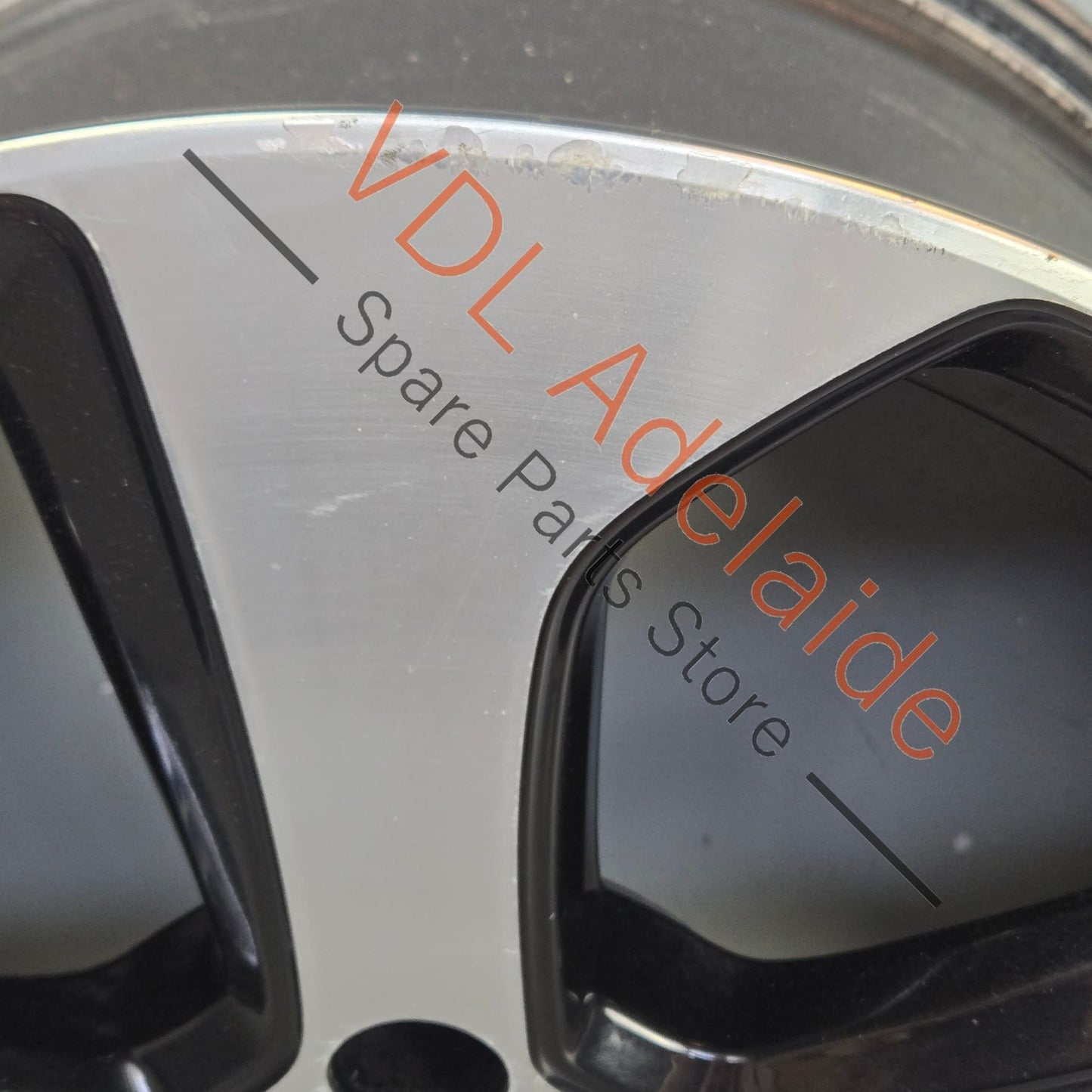 5G0601025ASFZZ    1x VW Golf GTi Mk7 18in x7.5in Alloy Wheel AUSTIN 5G0601025AS #03