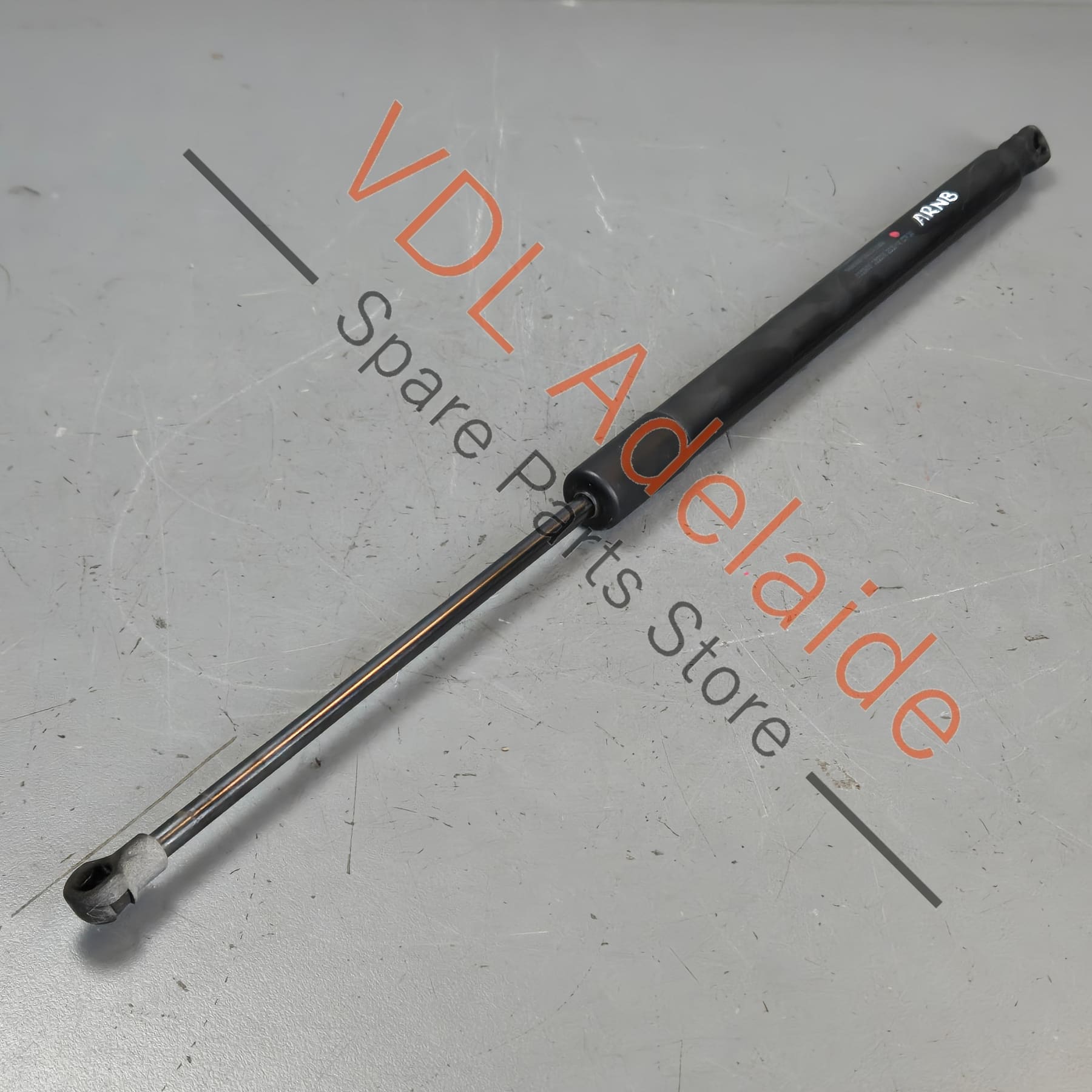 5G6827550C    VW Golf Mk7 Rear Boot Hatch Lift Gas Struts Pair 5G6827550C