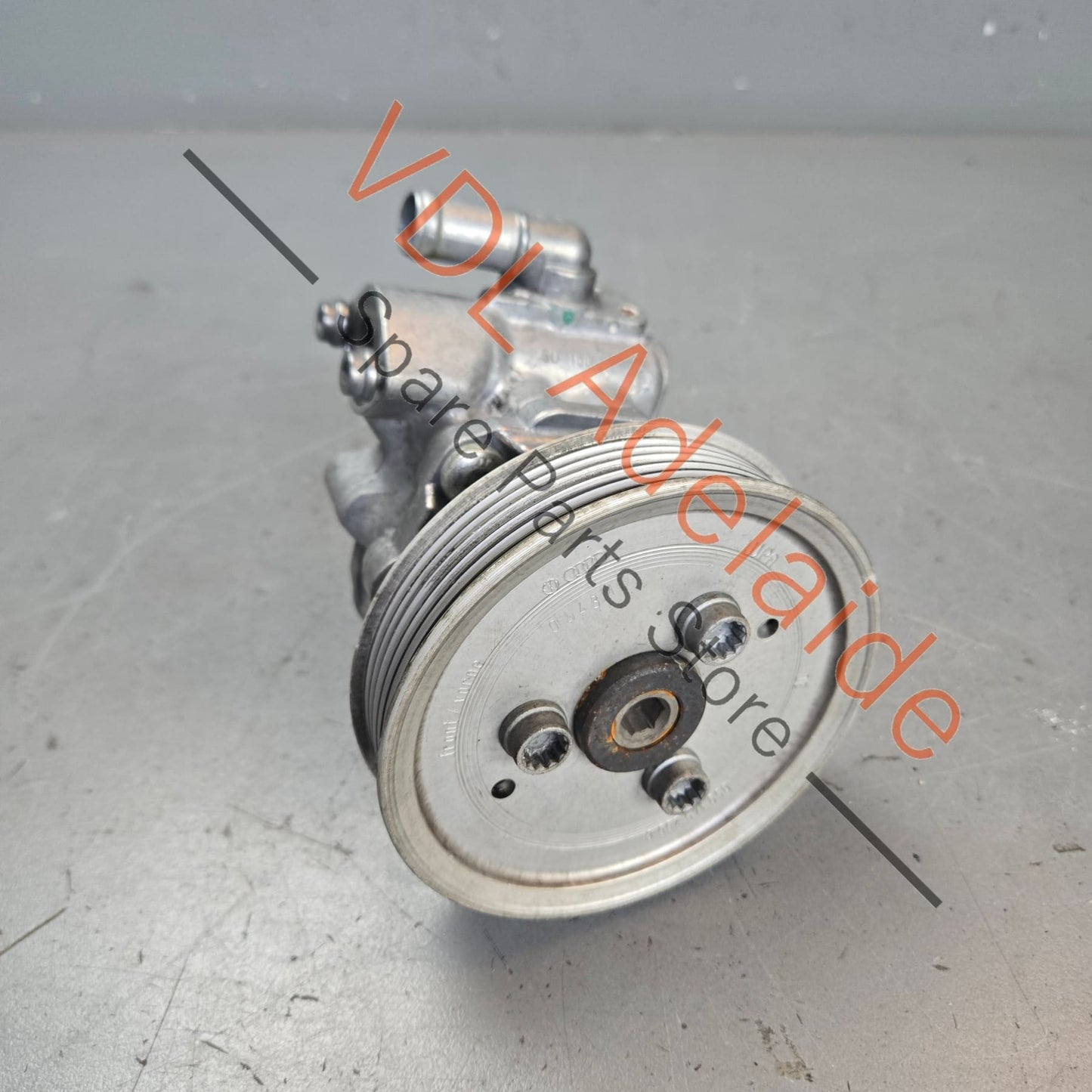 7P6422154A    VW Touareg 7P Audi Q7 Power Steering Pump 7P6422154A