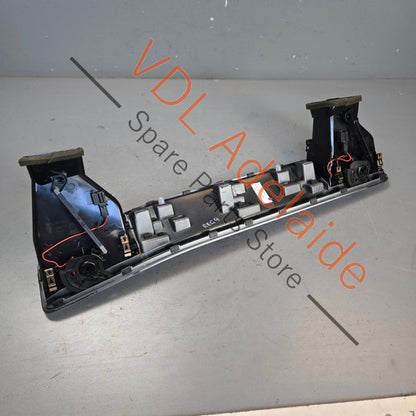 7P2857221AQB4 7P2819728A 7P2819703A 7P2857189AOUM VW Touareg 7P Passenger Dash Insert & Vents RHD 7P2857221A 7P2857189A Aluminium Matt