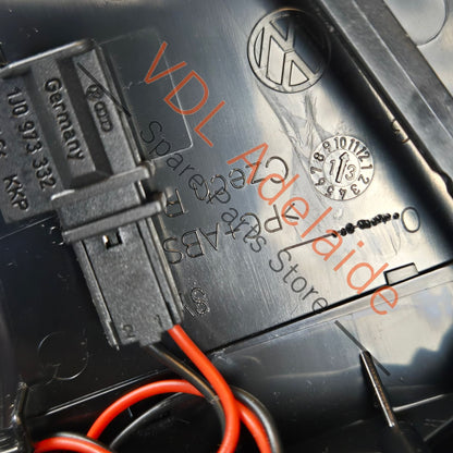 7P2857221AQB4 7P2819728A 7P2819703A 7P2857189AOUM VW Touareg 7P Passenger Dash Insert & Vents RHD 7P2857221A 7P2857189A Aluminium Matt