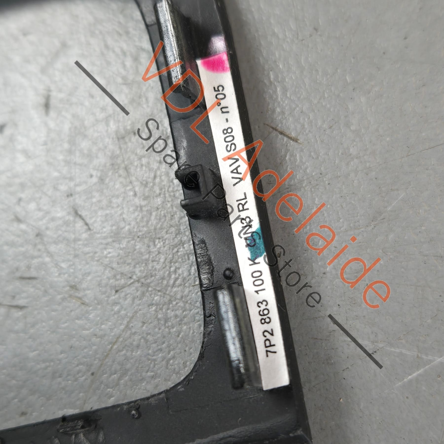 7P2863100CMN3 7P2863100KMN3   VW Touareg 7P A/C Switch Surround Trim 7P2863100K MN3 Vavona Brown Woodgrain RHD