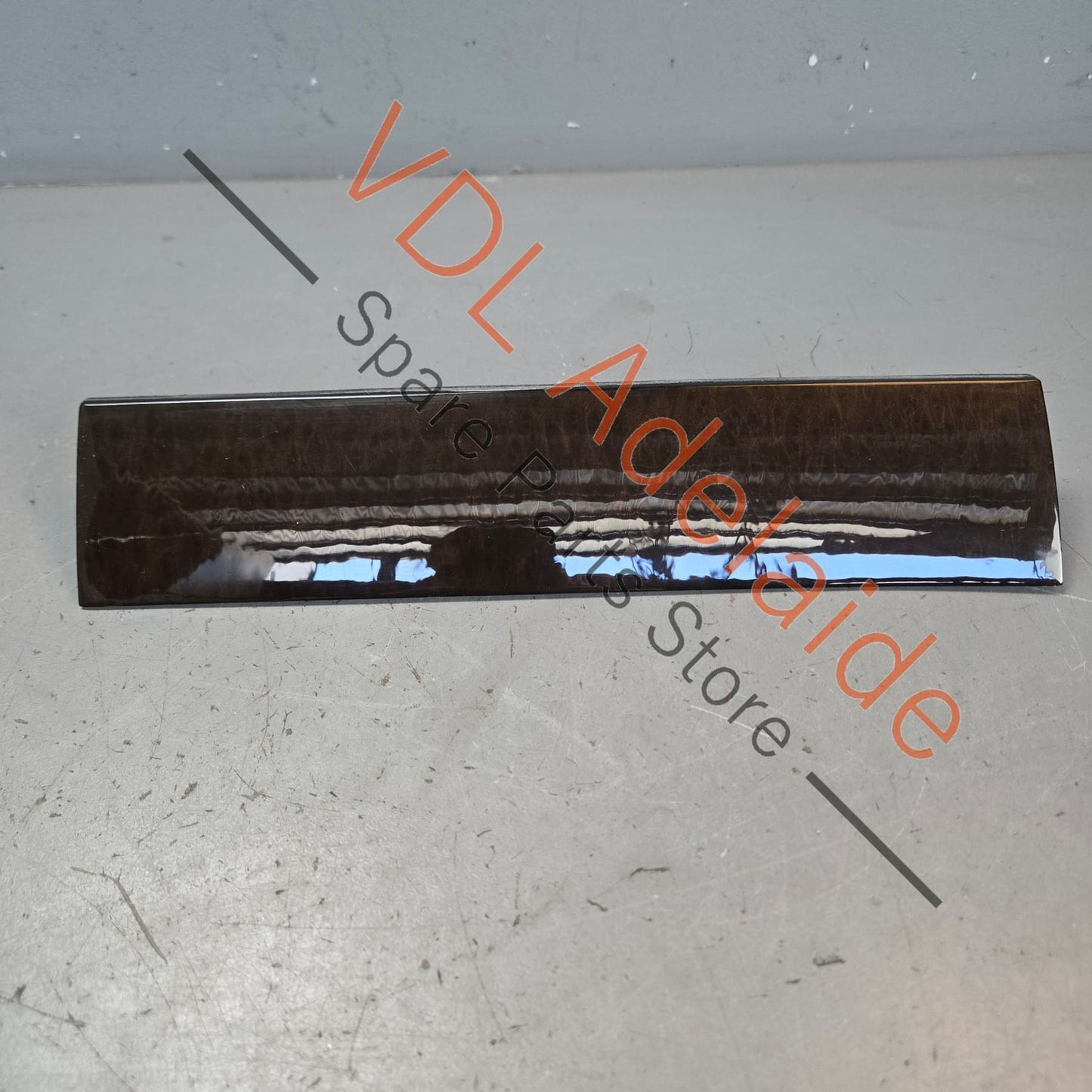 7P2858418GMN3    VW Touareg 7P Dash Inlay Trim 7P2858418G MN3 Vavona Brown Woodgrain RHD