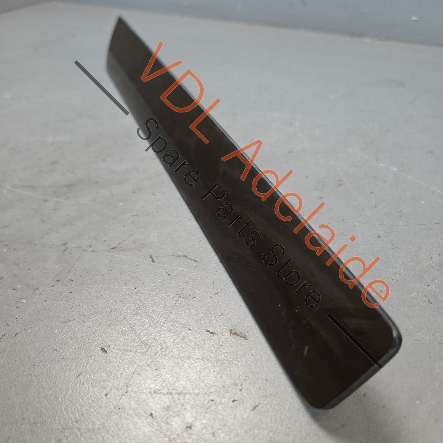 7P6867449DMN3 7P6867449BMN3   VW Touareg 7P Rear Left Door Inlay Trim 7P6867449D MN3 Vavona Brown Woodgrain