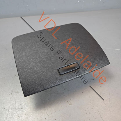 7P6857922G81U    VW Touareg 7P Dash Top Centre Stowage Storage Compartment 7P6857922G