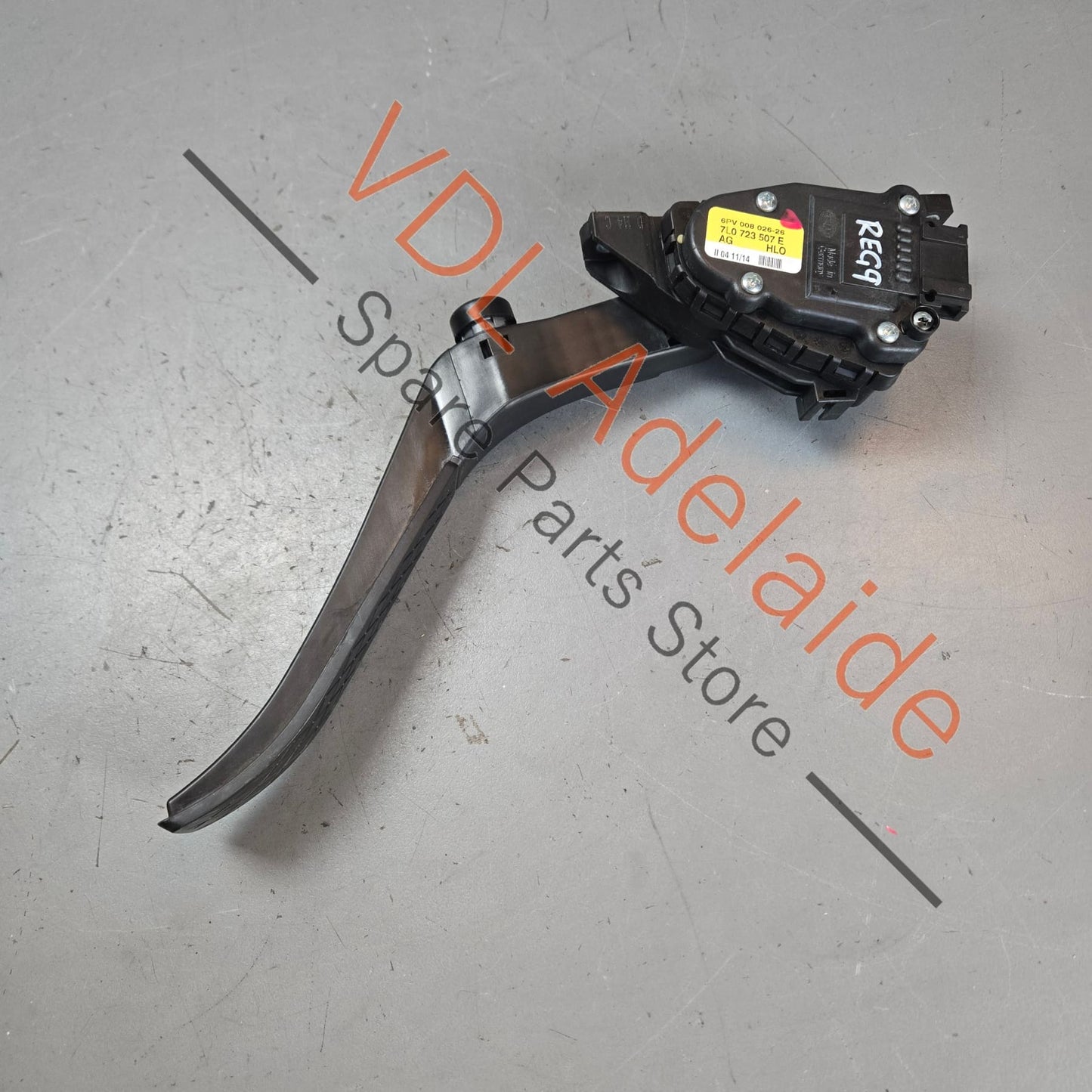 7L0723507E    VW Touareg 7P Throttle Accelerator Pedal 7L0723507E