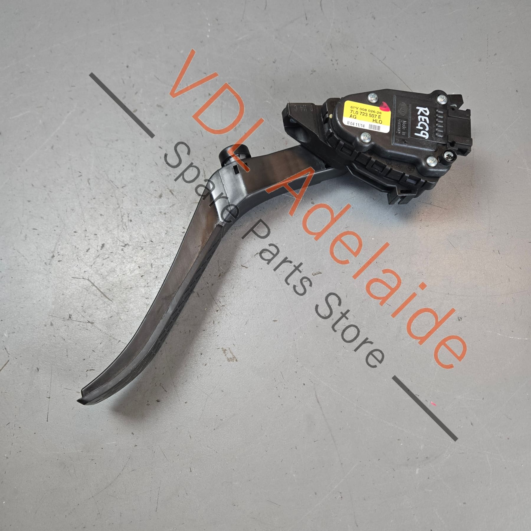 7L0723507E    VW Touareg 7P Throttle Accelerator Pedal 7L0723507E